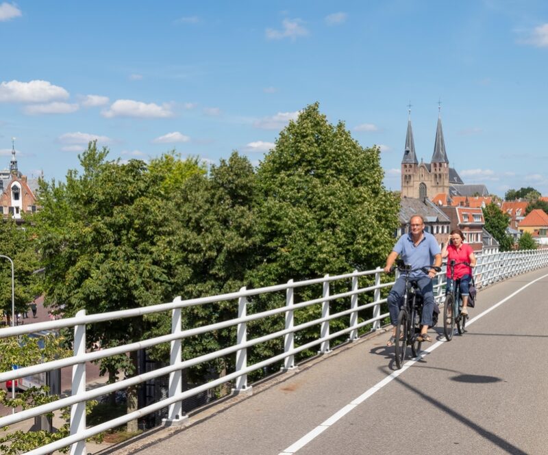 Fiets of wandel de IJsselbiënnale, het kan nog tot en met 14 september