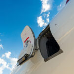 Kun je een deur van een vliegtuig zomaar openen?