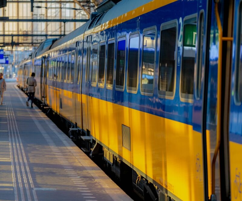 De treinreiziger: ‘Rond de feestdagen worden de pop-up stores nog guller’