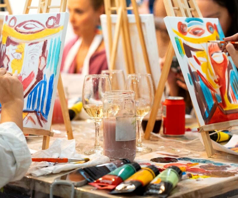 Binnenkijken bij kunstenaars? Hier kun je allemaal terecht tijdens het Landelijk Atelierweekend op 9 en 10 mei 2026