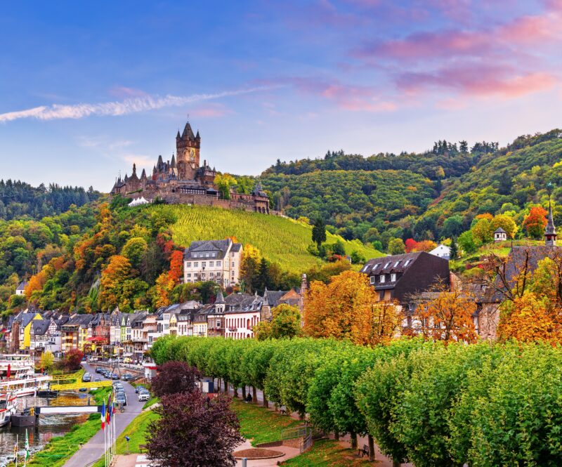 Met de camper of caravan (net) de grens over? Deze bestemmingen zijn ideaal voor de herfstvakantie