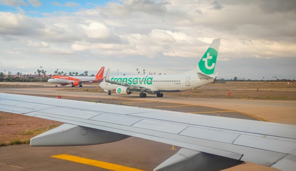 Toestellen van Transavia en easyJet die zich niet aan zorgplicht houden.