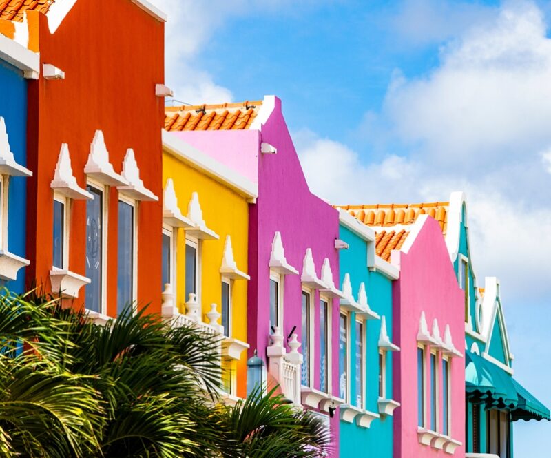 Dit zijn de bijkomende kosten (zoals toeristenbelasting) voor een reis naar één van de ABC-eilanden (Aruba, Bonaire en Curaçao)