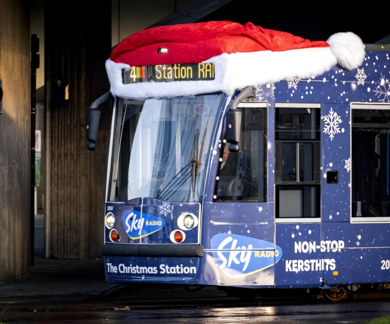 Wanneer rijden de treinen, trams, bussen en metro’s tijdens kerst (en de kerstvakantie)?