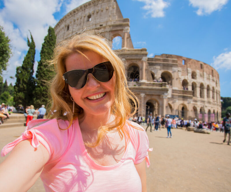 Waarom laten toeristen zo graag overal hun naam achter (en welke gevolgen kan dit hebben)?